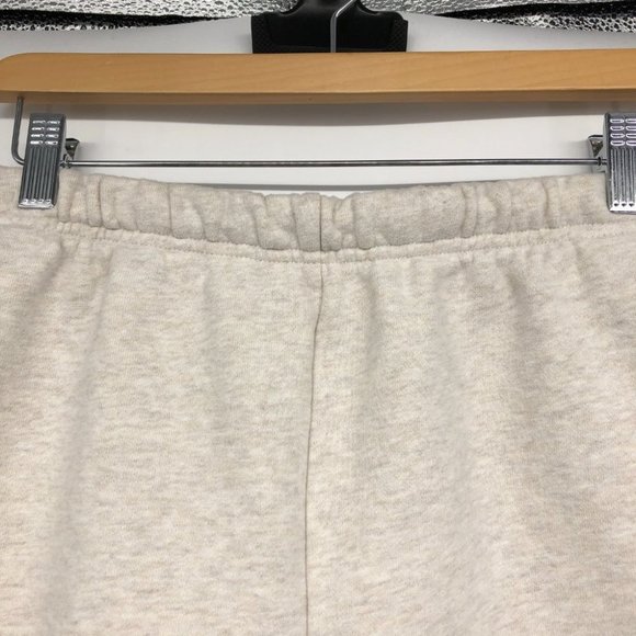 Aritzia Tna Oatmeal Cozy Fleece Perfect Hi-Rise Mini High-waisted sweatshorts S - Picture 7 of 14